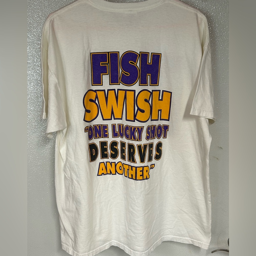 Vintage LA Lakers NBA 2004 Fish Swish One Lucky Shot Shirt Size 2XL Derek Fisher
